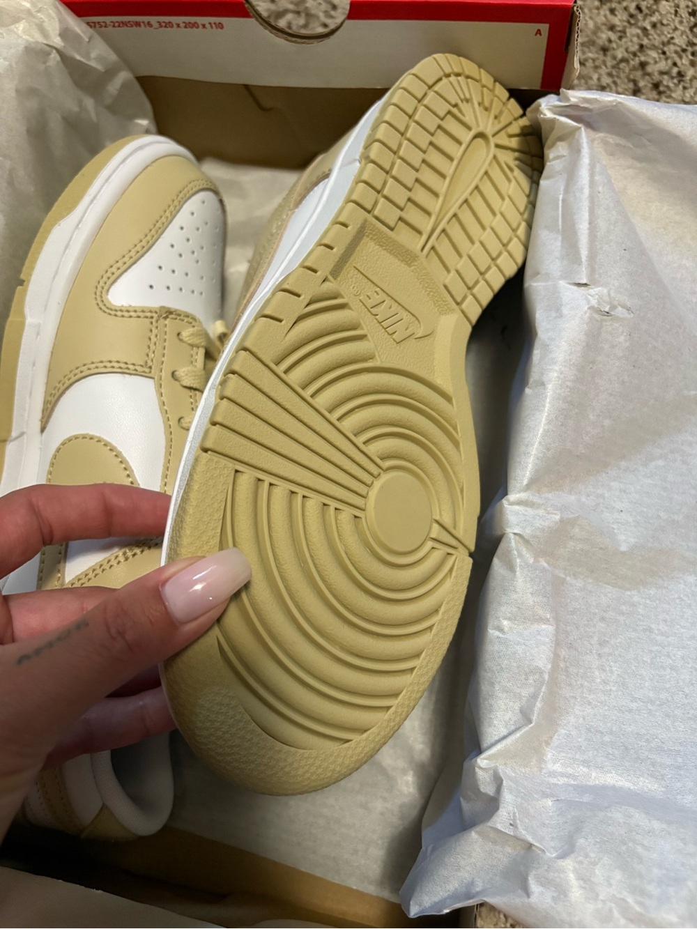 Nike Dunk Low Style Sneakers - Picture 2 of 2